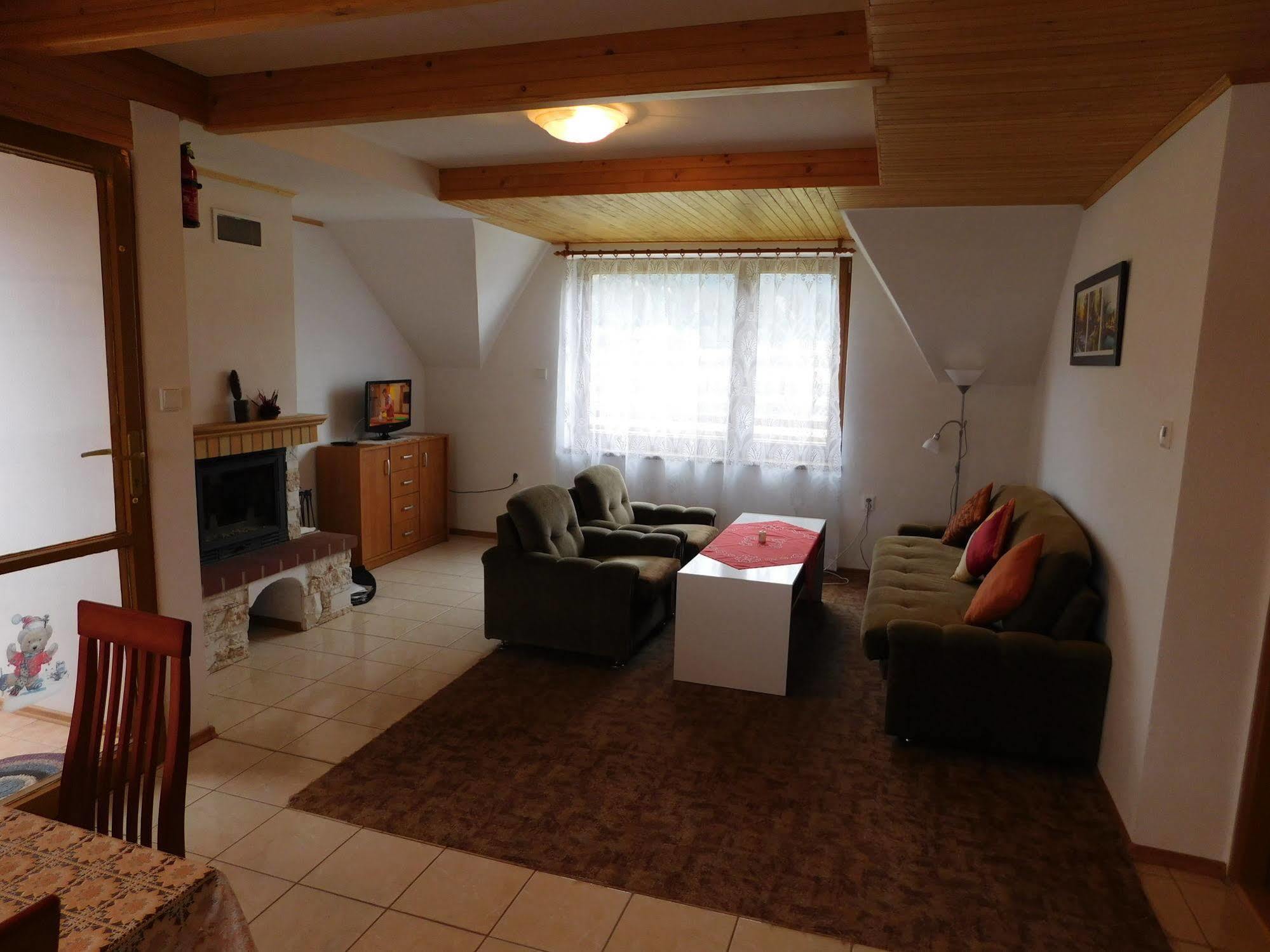Apartmany Tania Zavazna Poruba Exterior photo