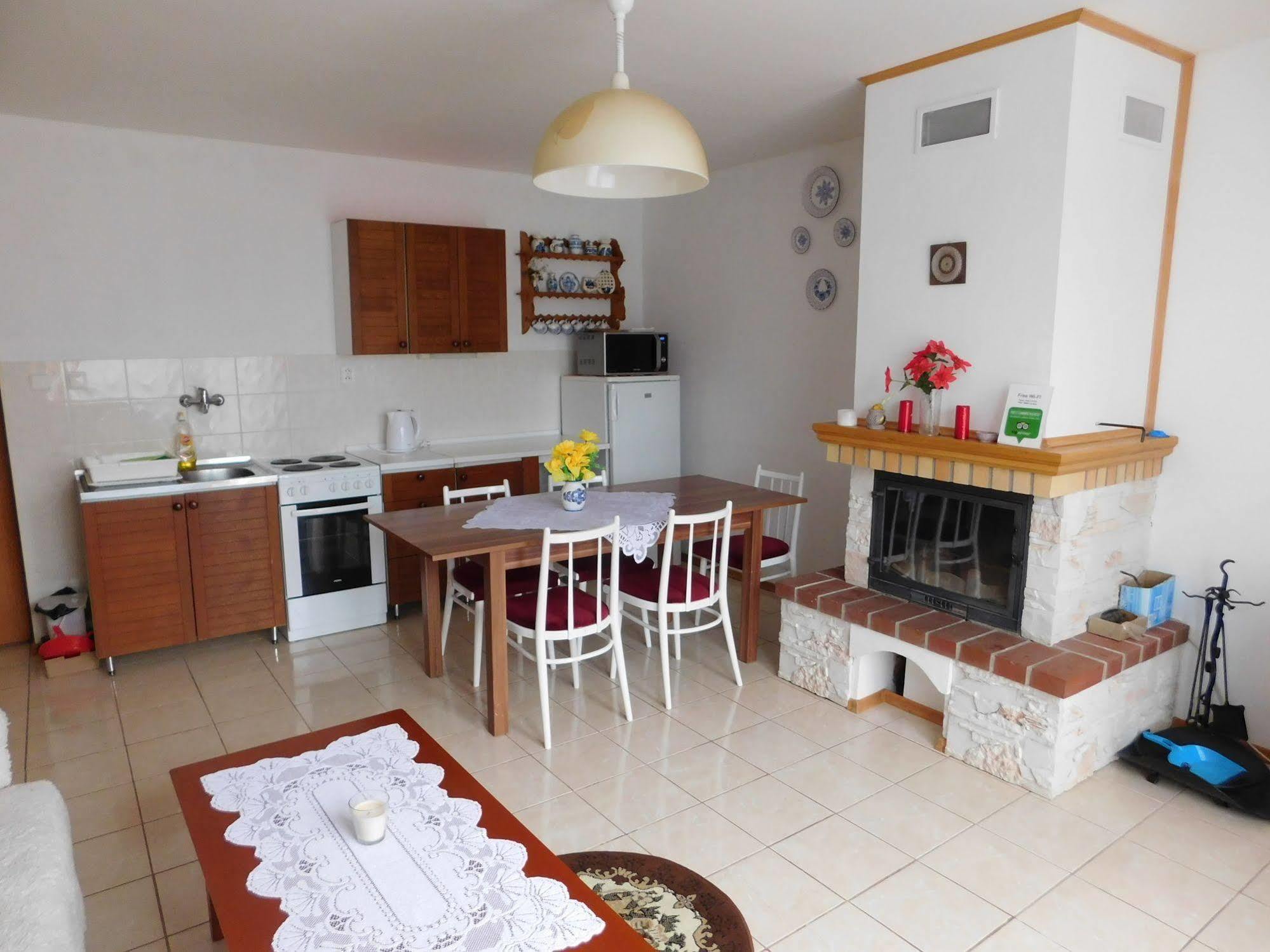Apartmany Tania Zavazna Poruba Exterior photo